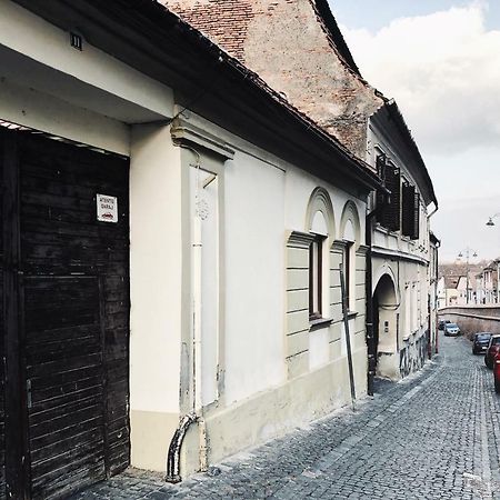 Old Town Studio Apartment Sibiu Exterior foto